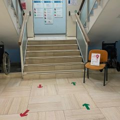 Posto occupato: la hall dell'ospedale Segni di Ozieri